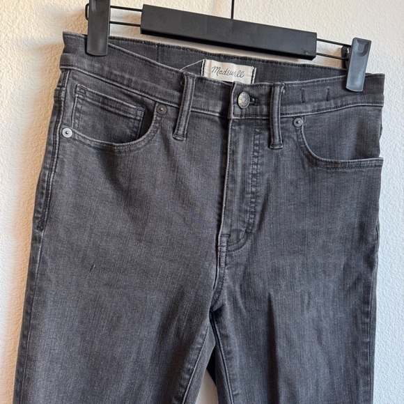 Madewell 9” high rise skinny black distressed denim jeans size 27 - Picture 4 of 7